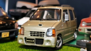 フジミ　ワゴンR　プラモデル　カーモデル